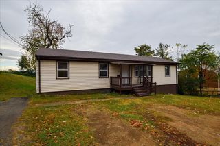 1523 Dunbar ST, Roanoke, VA 24017