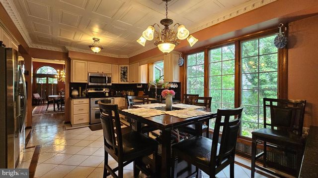196 HOMESTEAD PL, Bridgeton, NJ 08302
