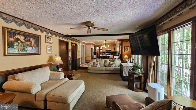 196 HOMESTEAD PL, Bridgeton, NJ 08302