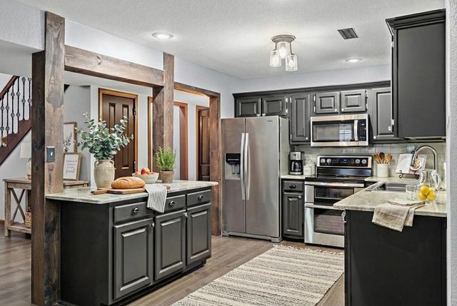 632 S Emory Creek Lane, Branson, MO 65616