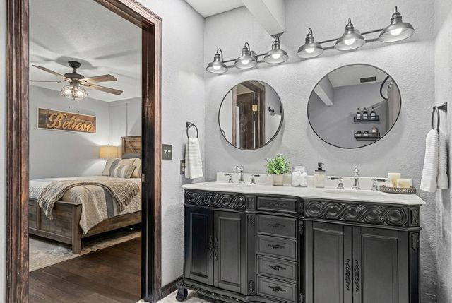 632 S Emory Creek Lane, Branson, MO 65616