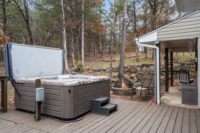 632 S Emory Creek Lane, Branson, MO 65616