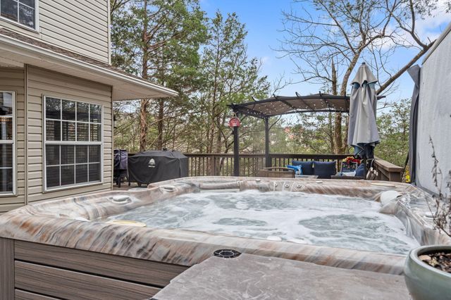 632 S Emory Creek Lane, Branson, MO 65616