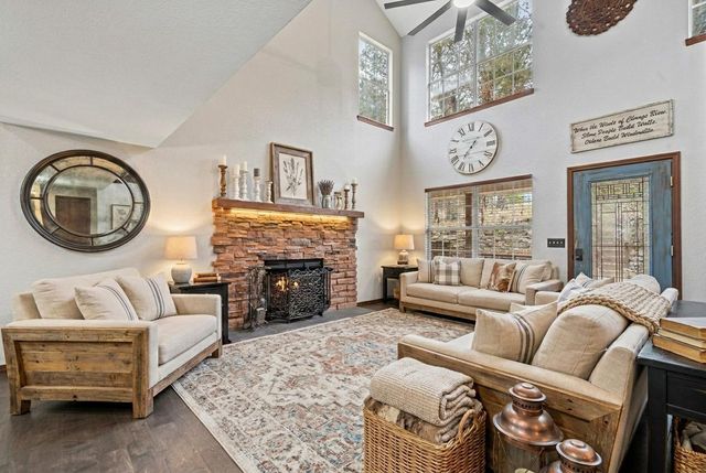 632 S Emory Creek Lane, Branson, MO 65616