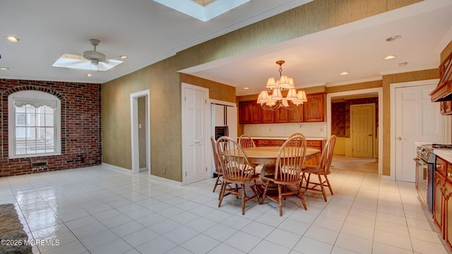 8 Brentwood Avenue, Freehold, NJ 07728