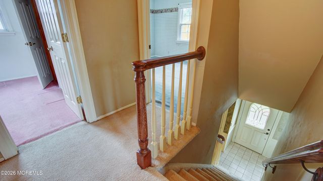 8 Brentwood Avenue, Freehold, NJ 07728