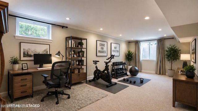 8 Brentwood Avenue, Freehold, NJ 07728