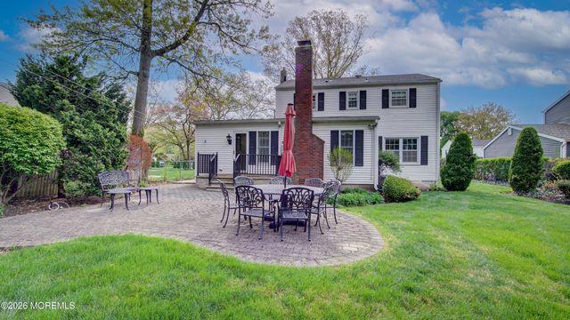 8 Brentwood Avenue, Freehold, NJ 07728