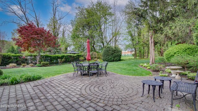 8 Brentwood Avenue, Freehold, NJ 07728