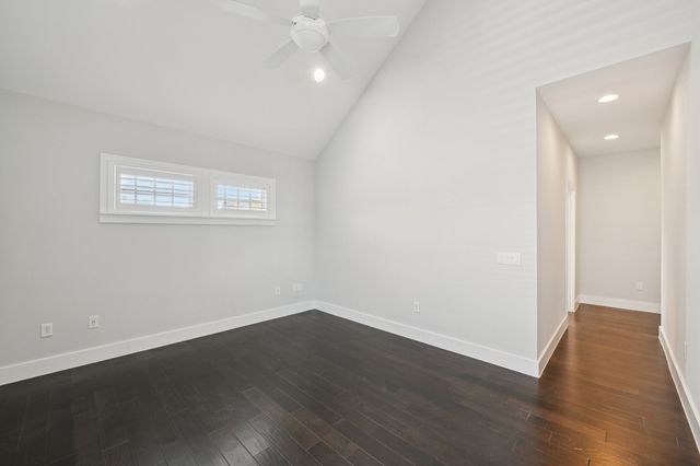 656 Bishop Heights Lane, Dallas, TX 75208