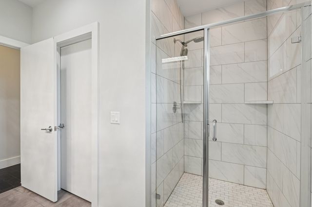 656 Bishop Heights Lane, Dallas, TX 75208