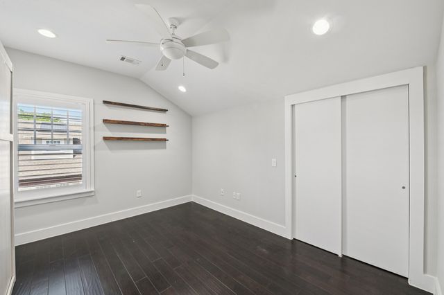 656 Bishop Heights Lane, Dallas, TX 75208