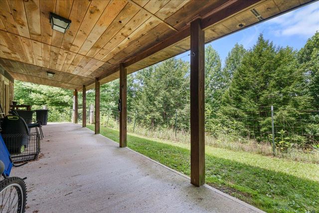 1733 Beulah Heights Road, Whitley City, KY 42653