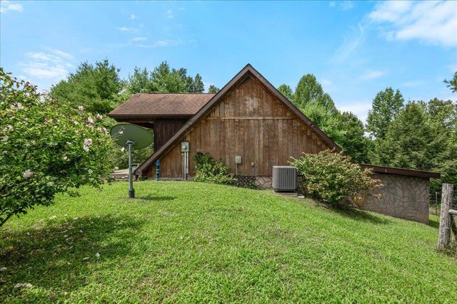 1733 Beulah Heights Road, Whitley City, KY 42653