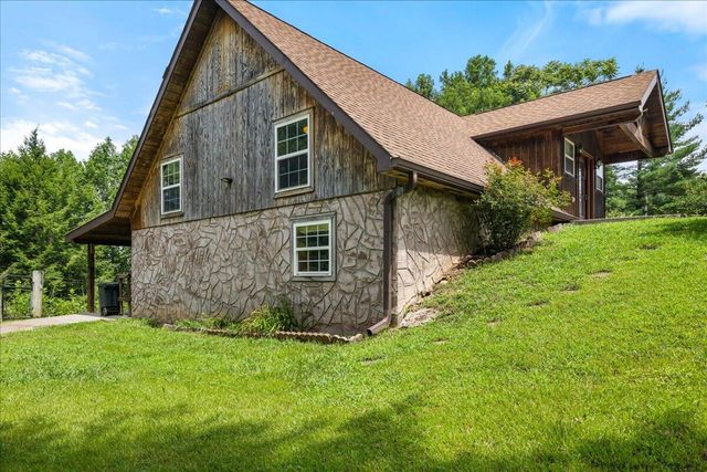 1733 Beulah Heights Road, Whitley City, KY 42653