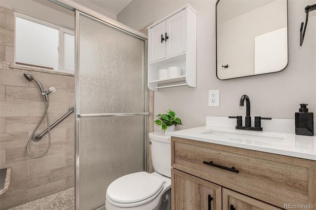 821 Victor Street, Aurora, CO 80011