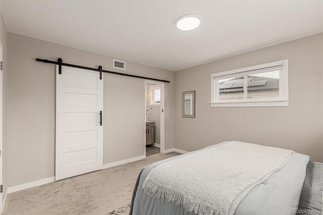 821 Victor Street, Aurora, CO 80011