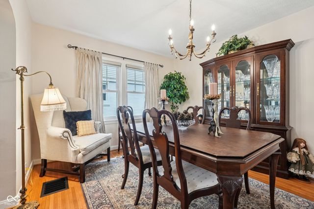 261 W Westfield Boulevard, Indianapolis, IN 46208