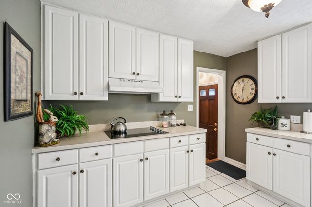 261 W Westfield Boulevard, Indianapolis, IN 46208