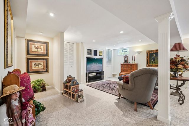 261 W Westfield Boulevard, Indianapolis, IN 46208