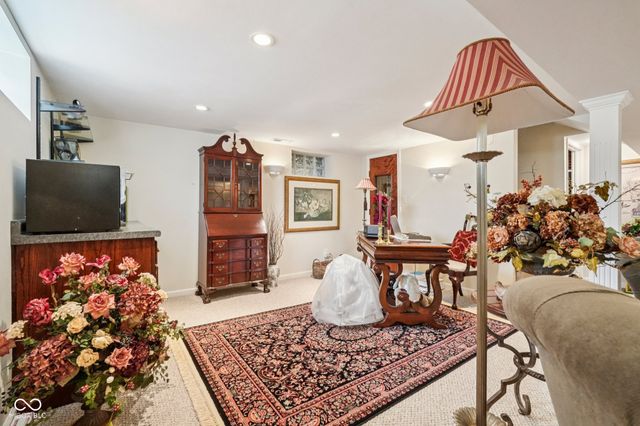 261 W Westfield Boulevard, Indianapolis, IN 46208