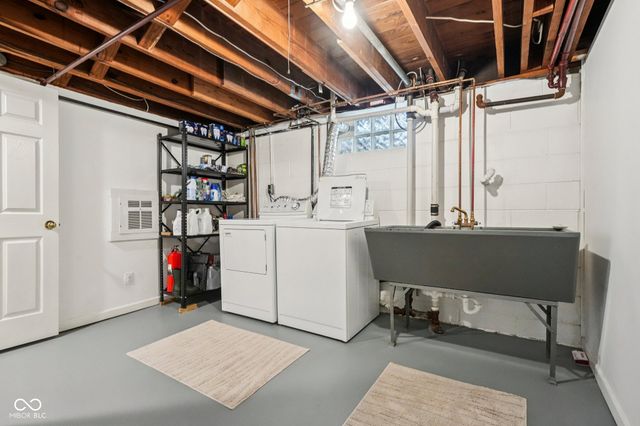 261 W Westfield Boulevard, Indianapolis, IN 46208