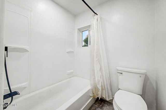 2429 W MORTEN Avenue, Phoenix, AZ 85021