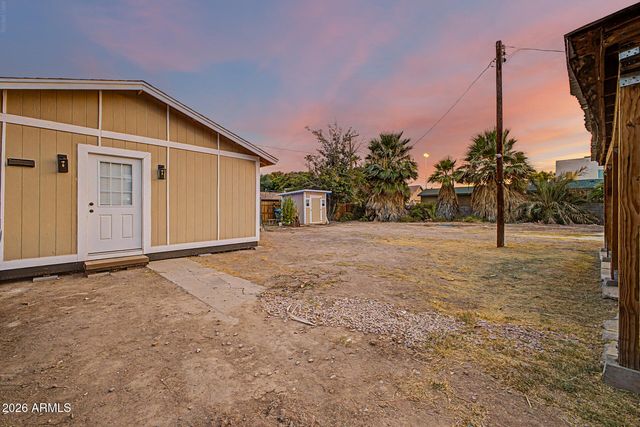 2429 W MORTEN Avenue, Phoenix, AZ 85021