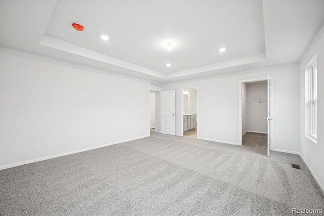 1906 Salt Springs Drive, Saline, MI 48176