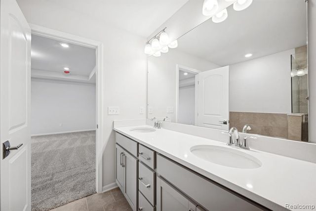 1906 Salt Springs Drive, Saline, MI 48176