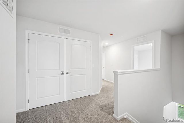 1906 Salt Springs Drive, Saline, MI 48176