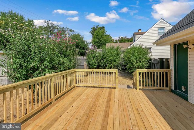 6604 CAVALIER DR, Alexandria, VA 22307