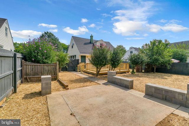 6604 CAVALIER DR, Alexandria, VA 22307