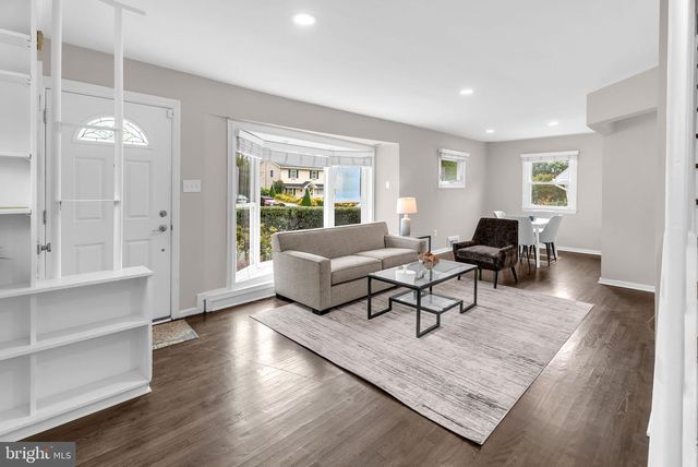 6604 CAVALIER DR, Alexandria, VA 22307