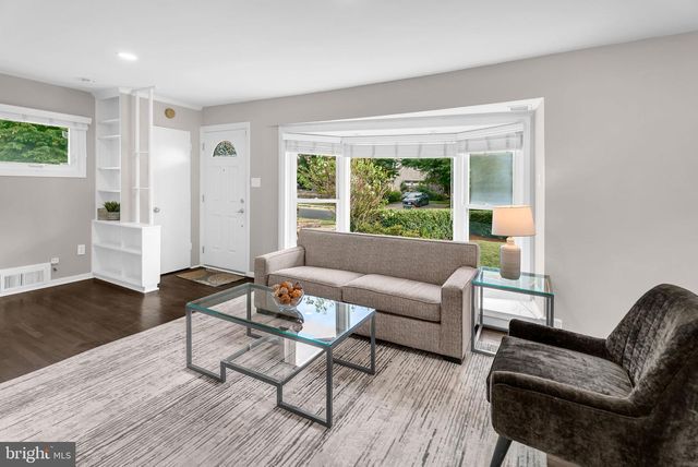6604 CAVALIER DR, Alexandria, VA 22307