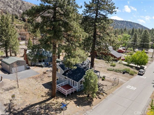 26707 Swallowhill Drive, Wrightwood, CA 92397
