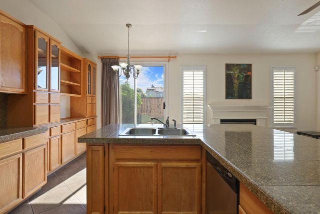 10242 Creek Trail Cir, Stockton, CA 95209