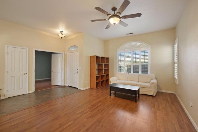 10242 Creek Trail Cir, Stockton, CA 95209