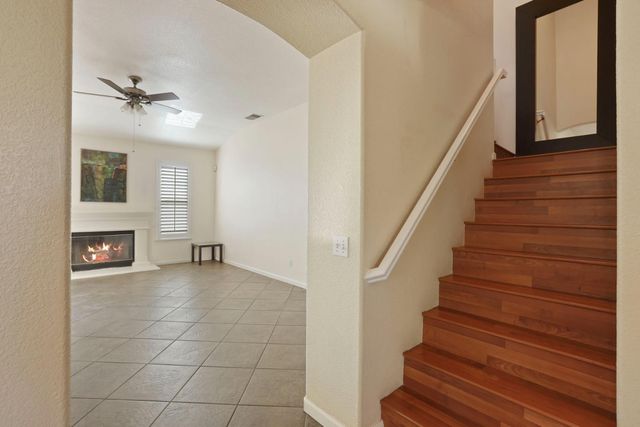 10242 Creek Trail Cir, Stockton, CA 95209
