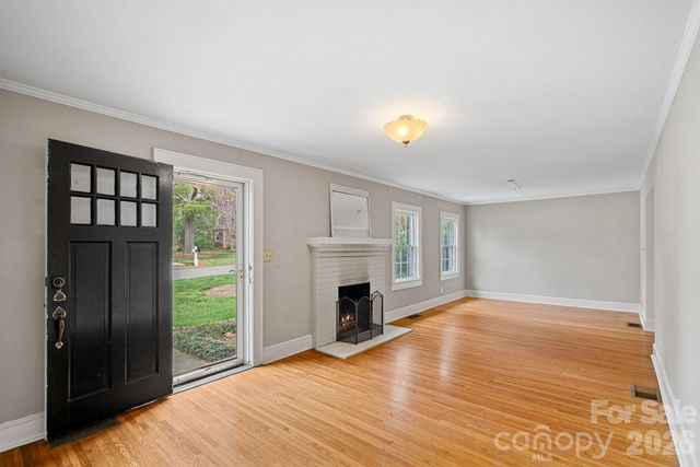 421 Gaston Avenue, Belmont, NC 28012