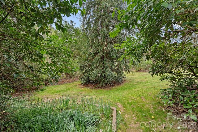 421 Gaston Avenue, Belmont, NC 28012