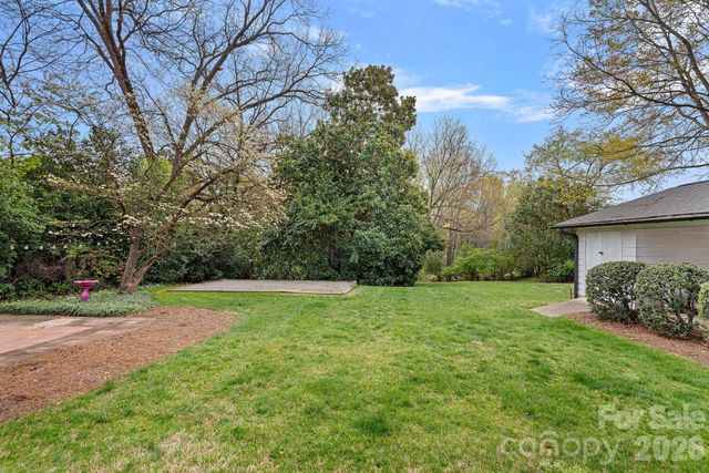 421 Gaston Avenue, Belmont, NC 28012