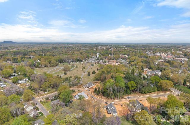 421 Gaston Avenue, Belmont, NC 28012