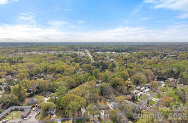 421 Gaston Avenue, Belmont, NC 28012