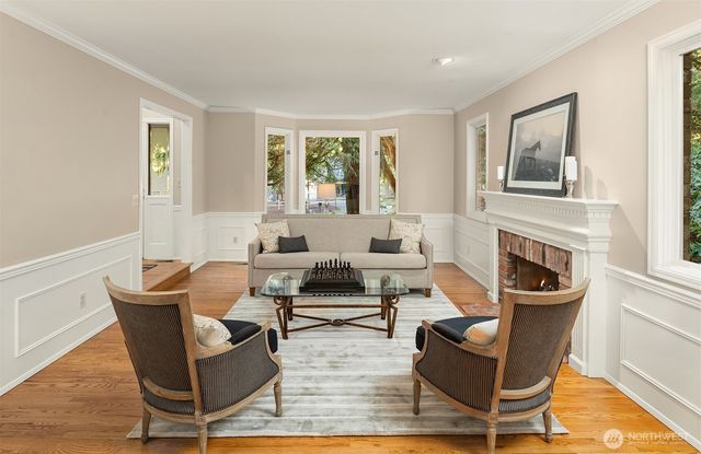 19345 NE 200th Street, Woodinville, WA 98077