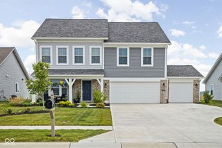 6305 N Woodhaven Drive, Mccordsville, IN 46055