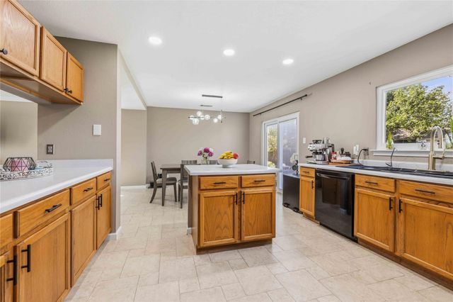 3263 Elizabeth Anne LN, Round Rock, TX 78664
