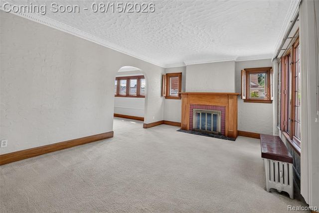 9235 Hubert Avenue, Allen Park, MI 48101