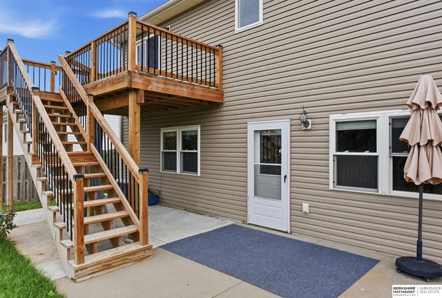 1733 NW Flader Court, Lincoln, NE 68528