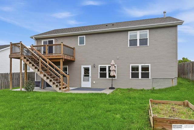 1733 NW Flader Court, Lincoln, NE 68528